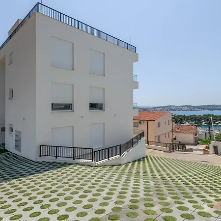 Luxury Apart, Beach, Swimming Pool, Okrug, *