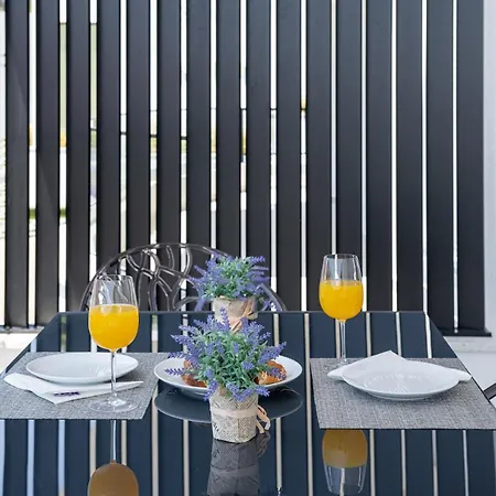 Luxury Apart, Beach, Swimming Pool, Okrug, Apartamento *